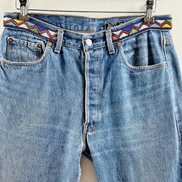 VTG 90's BUZZ 18 BEADED LEVI'S 501 Jeans Sz 10 Tribal Boho Cropped Length UNIQUE - Picture 3 of 10